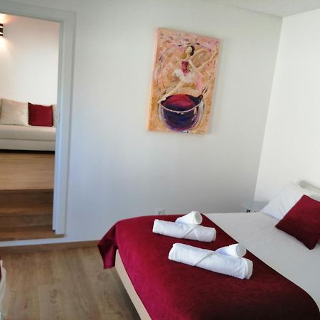 Gamboas Place Olhalvo ภายนอก รูปภาพ